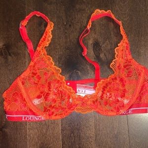 Lounge luxe balcony bra
